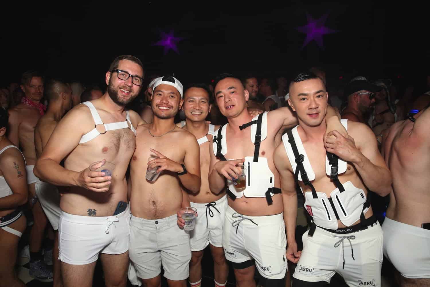 Men wearing white in Palm Springs, a popular city to wear white.
