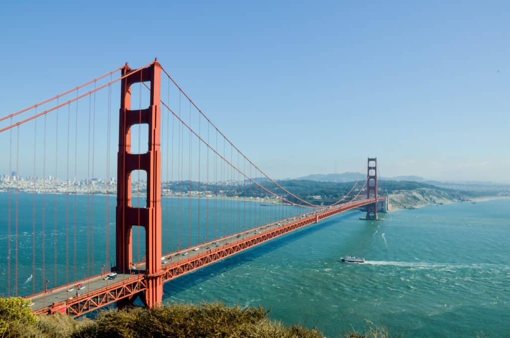 Iconic Golden Gate Bridge, a must-see on LGBTQ+ spring road trips. Explore California's beauty with pride!